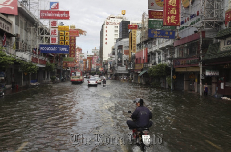 Conflicting flood info frustrates Thailand’s private sector