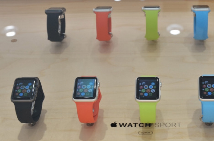[Newsmaker] Will Apple Watch spell doom for Samsung?