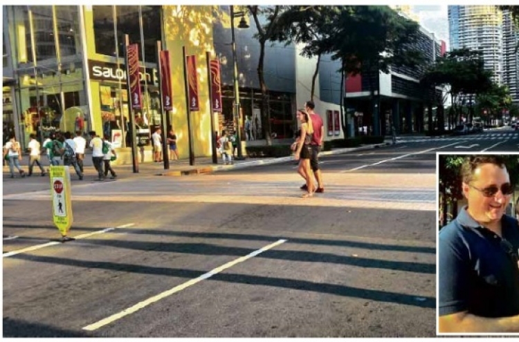 Foreigners find it more fun in the Philippines, until they cross the streets