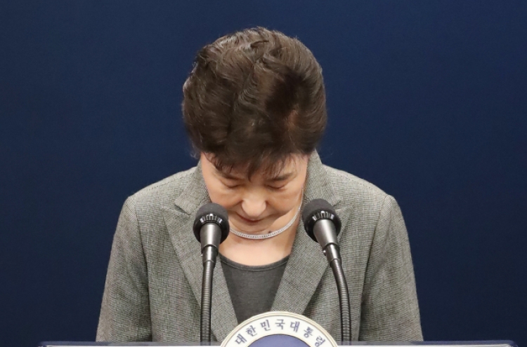 Park calls on parliament to decide her resignation