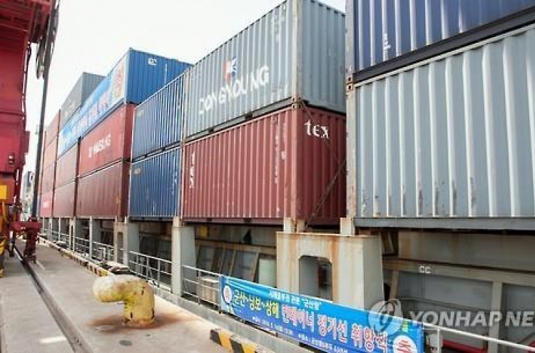 [News Analysis] Exports seen improving but no time for relief, experts say