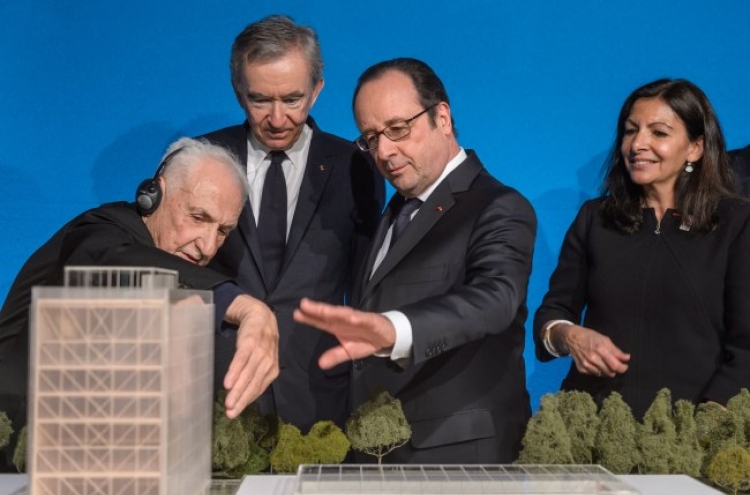 LVMH to reenlist Frank Gehry for applied arts center