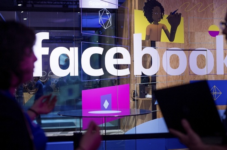 Facebook pushes to augment reality through smartphones