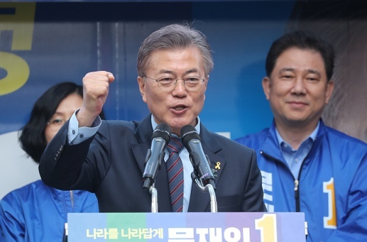 [Election 2017] Debate brews over Moon’s refusal to call NK ‘main enemy’