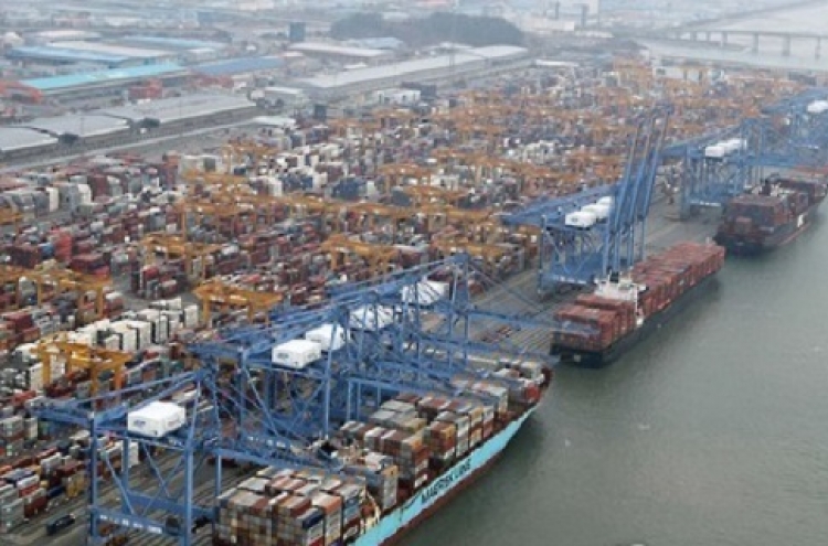 Korea's exports remain upbeat, gains weighed down by lukewarm domestic demand