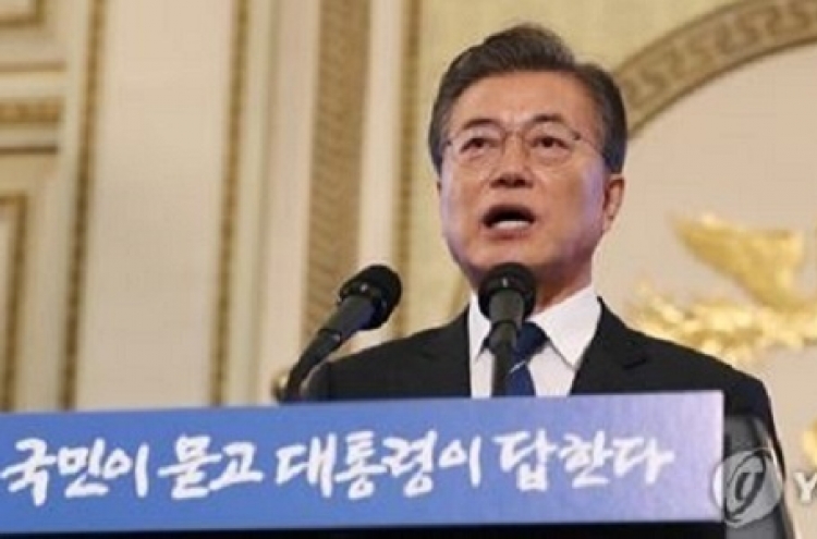 Moon reaffirms election pledge to revise Constitution next year