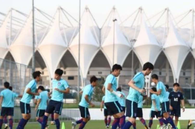 Nearly 7 out of 10 Koreans believe natl. football team will qualify for World Cup