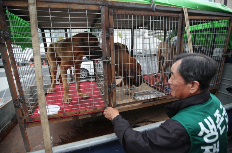 [Newsmaker] Farmers, animal rights groups clash at pro-dog meat trade rally