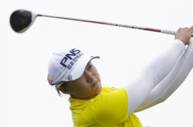 Former champion regaining confidence after solid 1st round at Korean LPGA stop