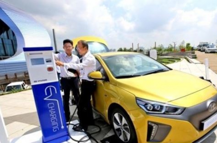 EV sales exceed 10,000 units on extended infrastructure, subsidies