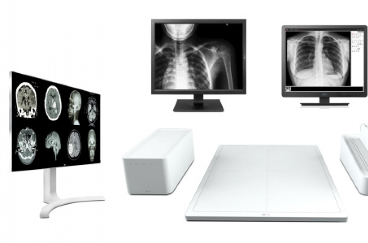 LG expands into medical visual equipment market with full premium lineup