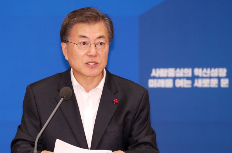 Moon urges govt to speed up projects for innovative growth