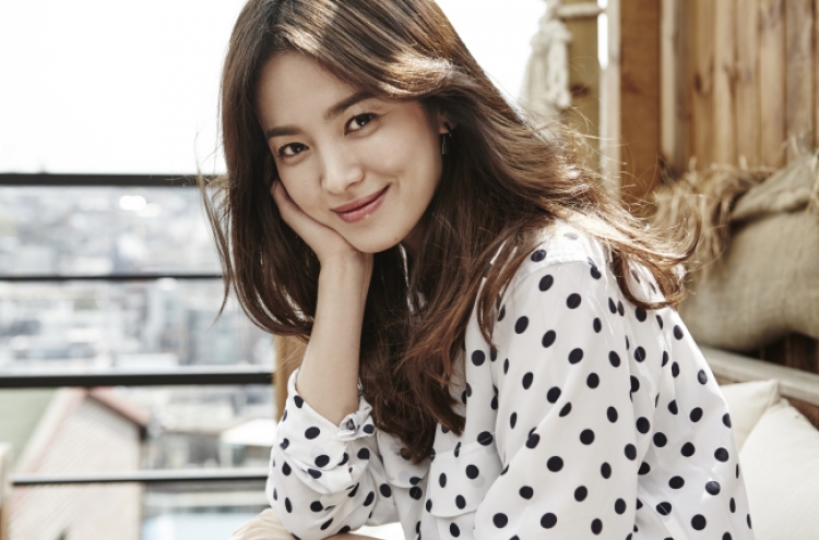 Korean actress Song Hye-kyo to attend summit dinner of Moon, Xi