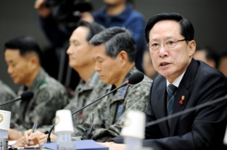 Panel proposes legislation to ensure military's political neutrality