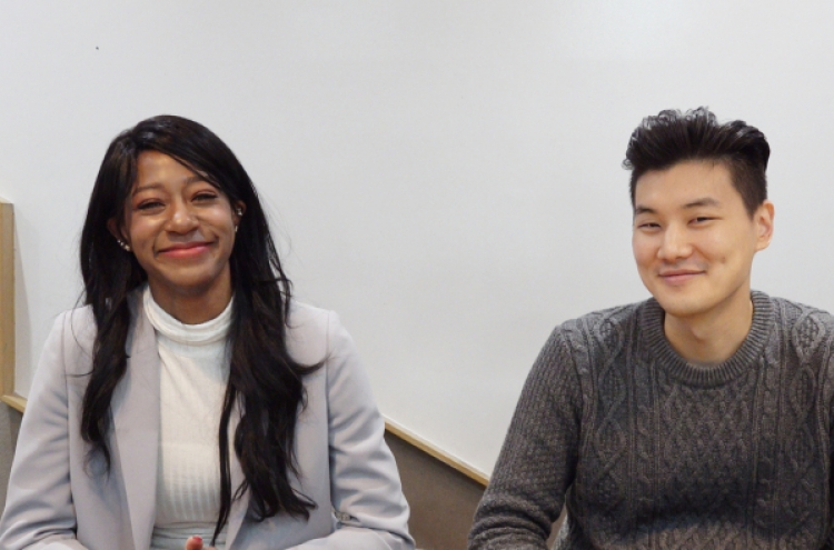 [Herald Interview] What life is really like in Korea: YouTubers Whitney, Kyu-ho