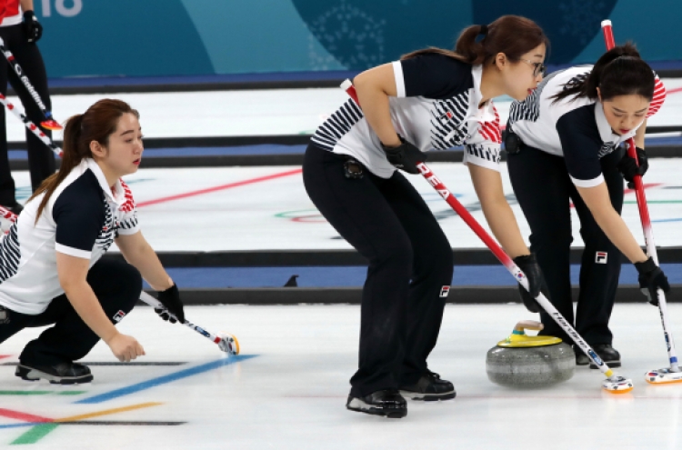 [PyeongChang 2018] Korea female curling team beats Sweden