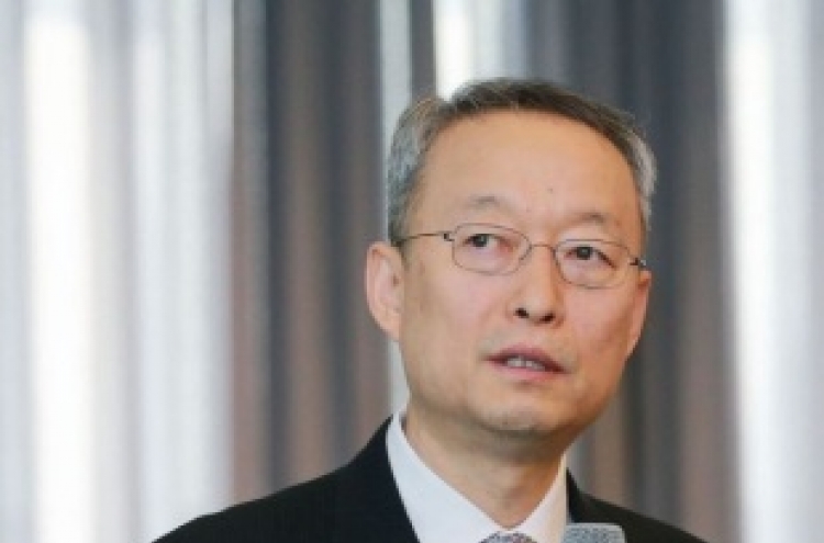 Korea expresses regrets over US steel tariffs, mulls WTO complaint