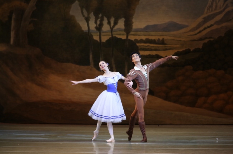Brothers dance in two competing ‘Giselle’ productions
