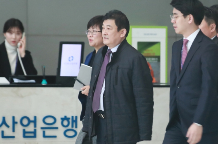 Doublestar chairman visits Korea to persuade labor union