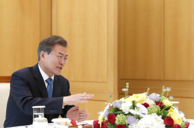 Moon rallies opposition support for inter-Korean summit