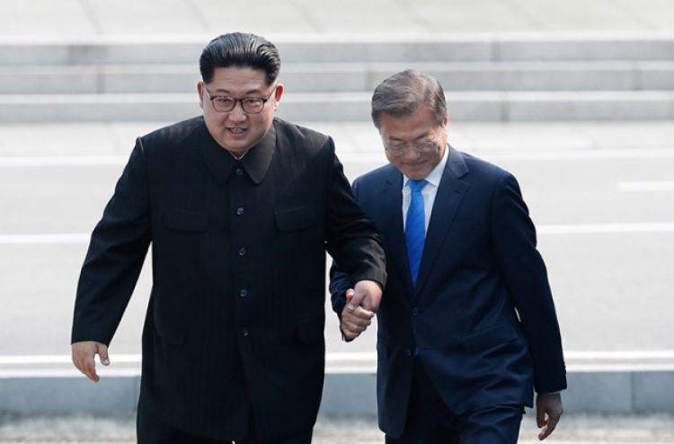 [Newsmaker] Unexpected moments at inter-Korean summit