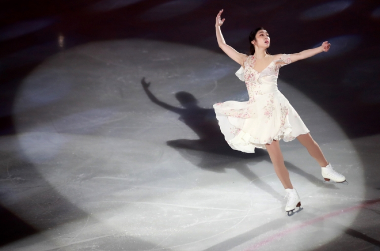 [Photo News] Queen Yu-na graces ice once more