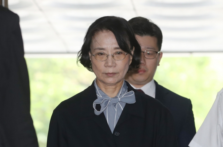 [Newsmaker] Court to arraign Korean Air chief's wife over charges of illegally hiring Filipino housekeepers