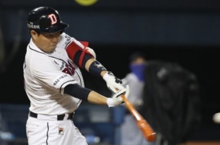 Batting average leader tops All-Star voting in Korean baseball
