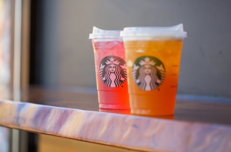 Starbucks pledges to replace plastic straws with sippy cups by 2020