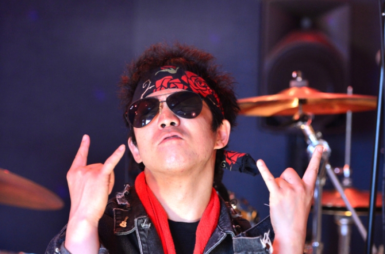 [Herald Interview] Ever-evolving artist Han Kyung-rock spreads musical joy