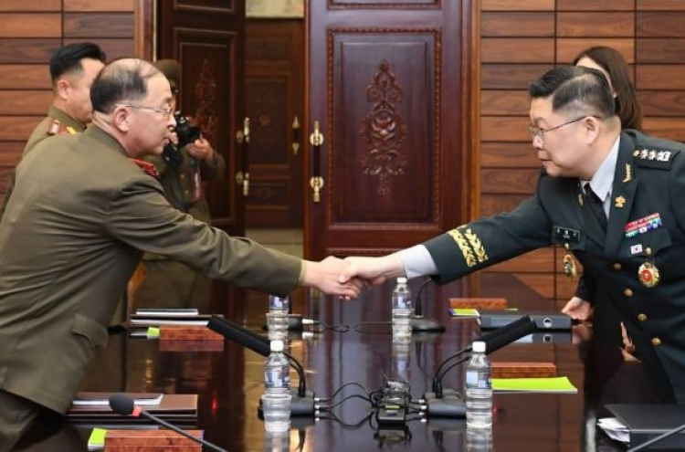 Two Koreas hold military talks ahead of upcoming summit
