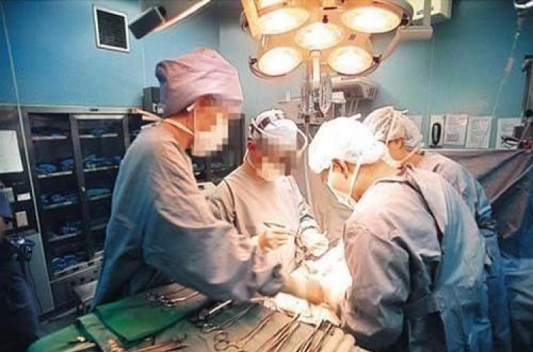 [Newsmaker] Gyeonggi Province to introduce first surveillance cameras inside operating rooms