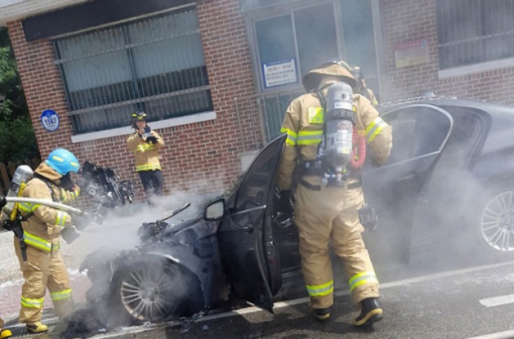 Two BMW cars catch fire in S. Korea