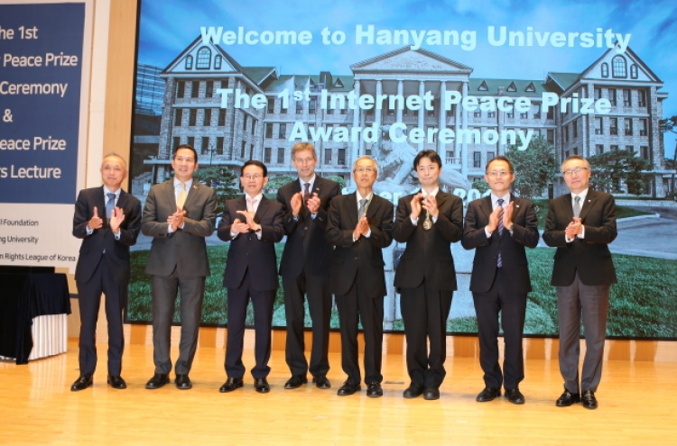 [Video] Sunfull Internet Peace Prize goes to Japanese anti-hate speech network, online activist
