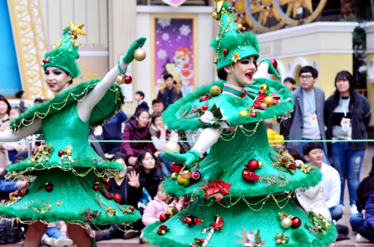 [Photo News] With Christmas near, there is magic in the air