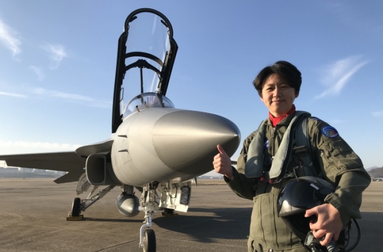 Female Air Force officer groomed to be 'test pilot'