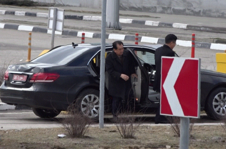 NK official heads to Vladivostok after Moscow visit