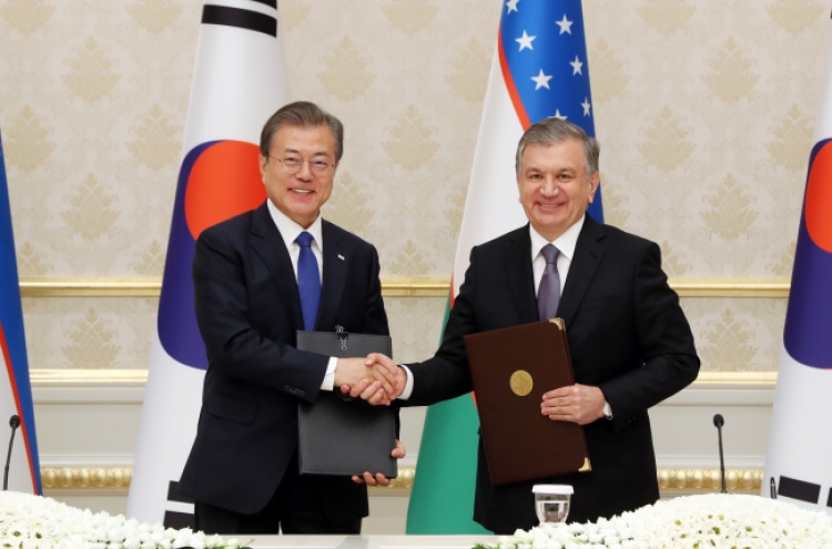 Leaders of S. Korea, Uzbekistan agree to upgrade ties, boost cooperation