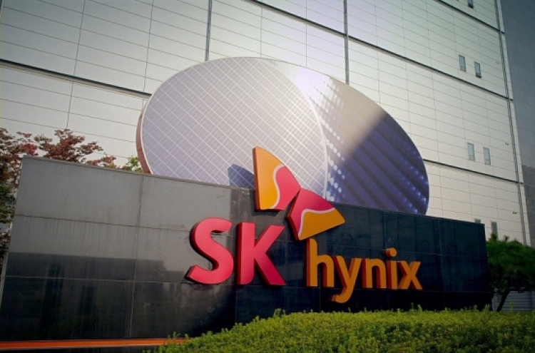 Chip industry closely watching SK hynix’s decision on MagnaChip bid