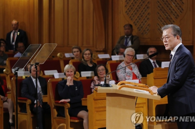Moon suggests trust-based denuclearization, peace