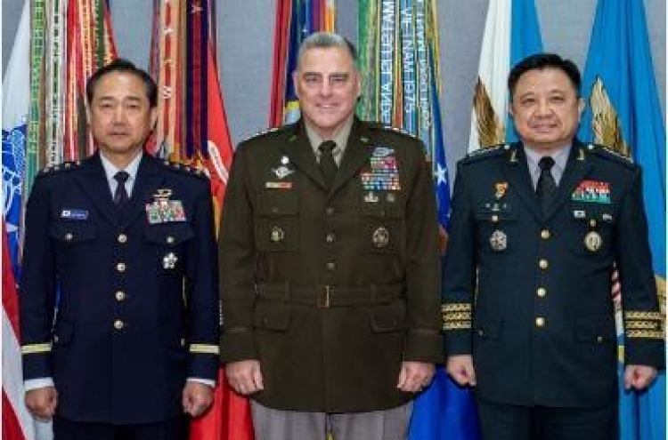 S. Korea, US, Japan agree to address mutual security concerns