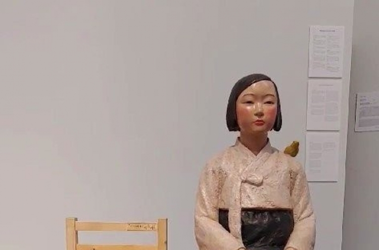 Statue symbolizing former wartime sex slave returns to Japanese art show