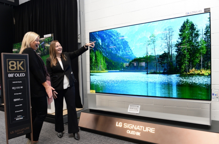 [From the scene] LG’s large-screen OLED TVs increasingly popular in US
