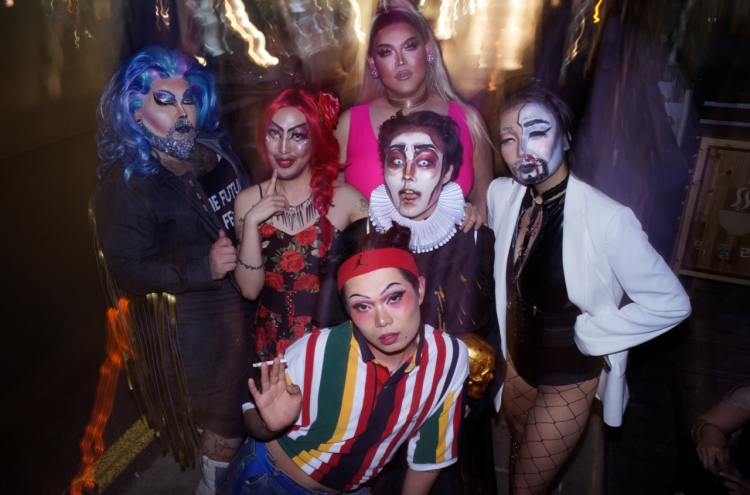 Drag artists prepare to ‘Werq the World’
