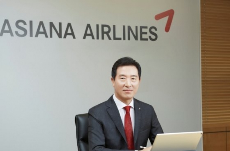 All of Asiana Airlines executives offer to resign amid low profit on coronavirus spread