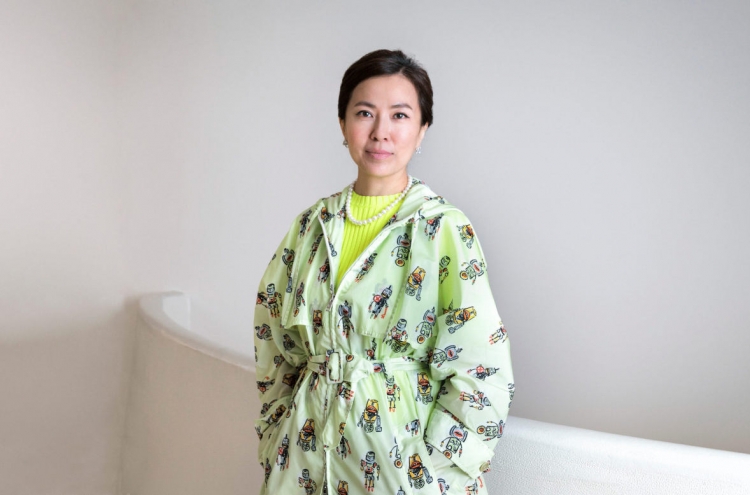 Instsallaiton artist Anicka Yi  chosen for Hyundai Commission show at Tate Modern