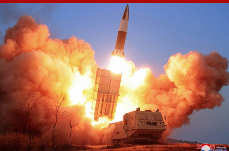 N. Korea fires 2 short-range ballistic missiles into East Sea: JCS