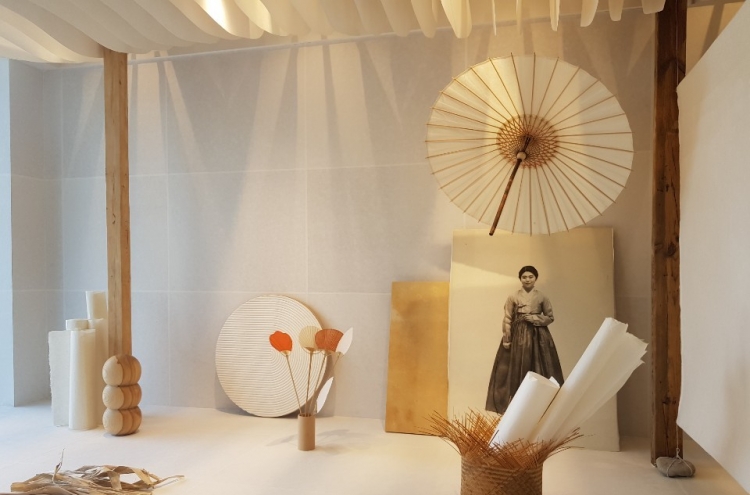 Hanji Culture and Industry Center opens to boost Korean traditional paper industry