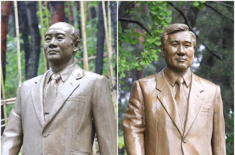 Local council pushes for bill to mandate removal of statues of former presidents