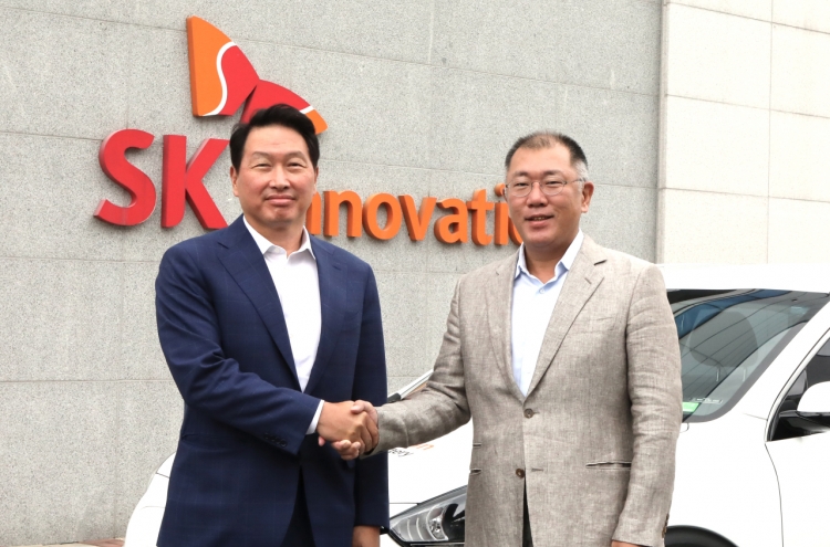 Hyundai Motor, SK chiefs vow to bolster EV biz partnership